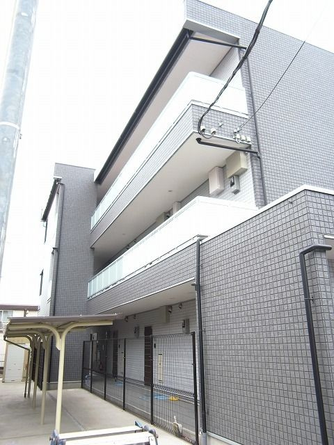 リブリ・クラージュの外観