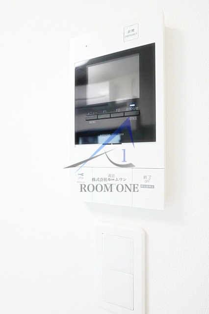 ＬＥＸＥ横濱阪東橋Ⅱのセキュリティ|モニター付きインターホンです。