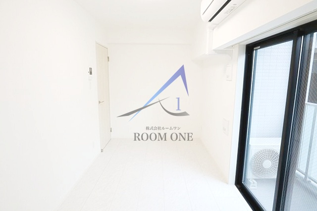 ＬＥＸＥ横濱阪東橋Ⅱの居間・リビング|洋室のお部屋です。