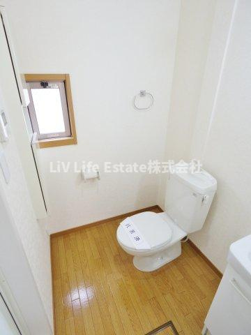 パインコート小平のトイレ