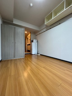 みどり之園の居間・リビング|こちらのリビングで趣味の時間をお楽しみください