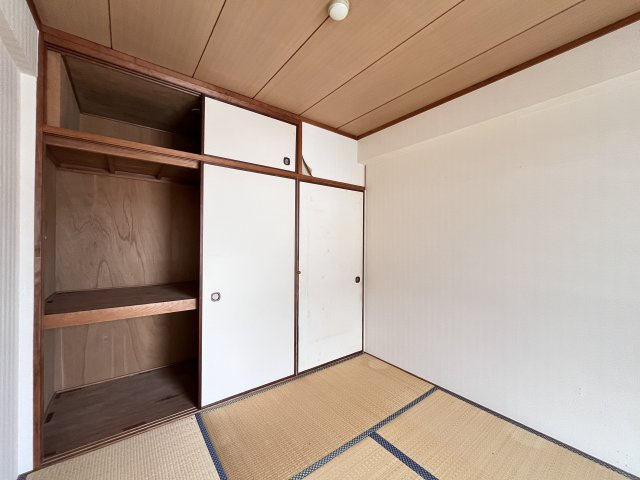 ウィステリア長居西の収納