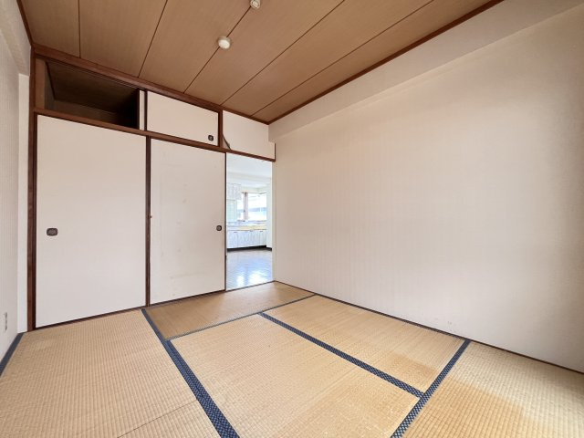 ウィステリア長居西の和室