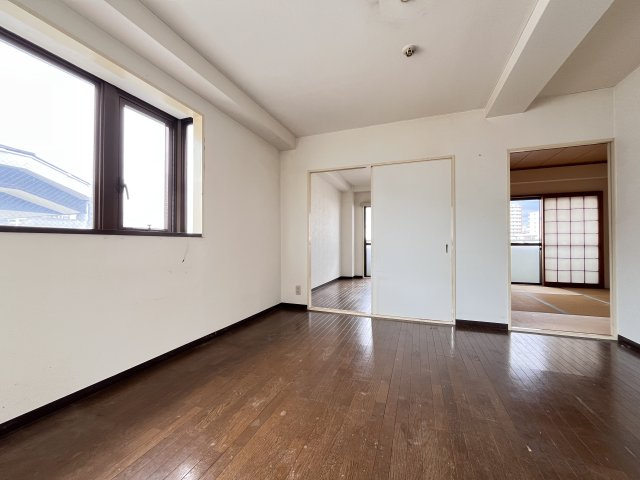 ウィステリア長居西の居間・リビング