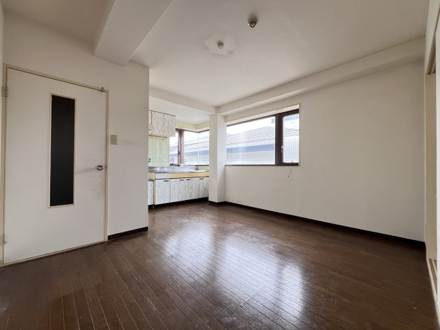 ウィステリア長居西の居間・リビング