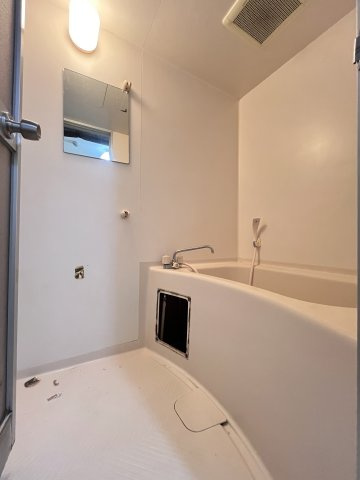 ウィステリア長居西の浴室