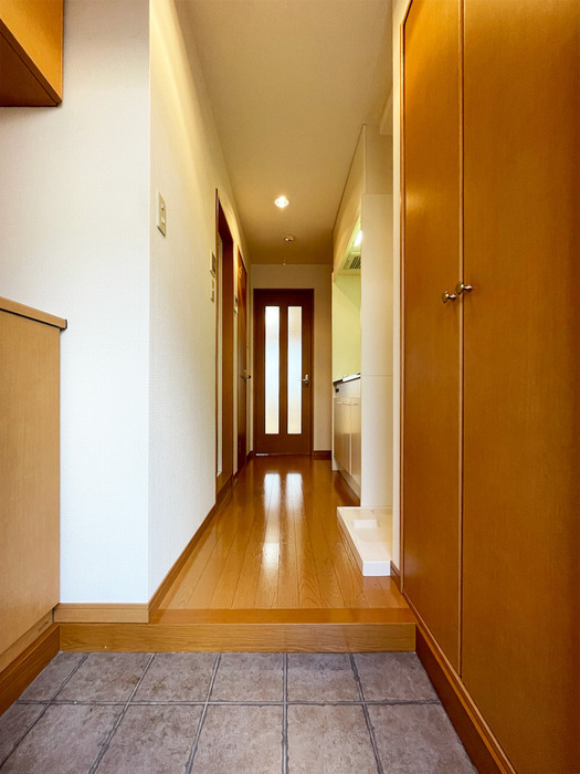 Ｐａｒｔｈｅｎｏｎ ２の玄関