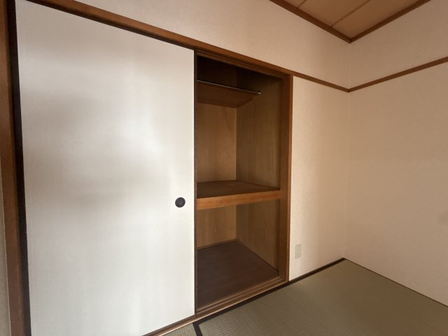 ルネシャルトＢの玄関