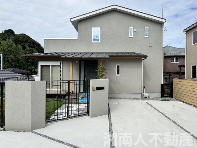 鎌倉市城廻３７４－２１戸建ての外観|外はこのようになっています