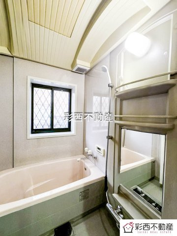 入間市下藤沢中古戸建ての浴室|お一人でゆっくり過ごすのも良し。お子様と一緒に楽しみながら入るのも良し、至福のバスタイムで日頃の疲れを癒してください。