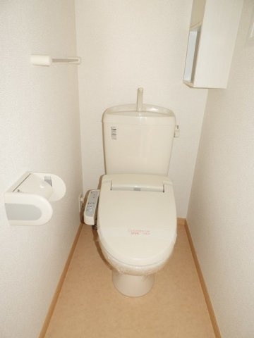 レジデンス　フリーデのトイレ|ゆったりとした空間のトイレです