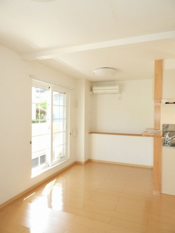 レジデンス　フリーデの居間・リビング|ゆったり過ごせるリビングです