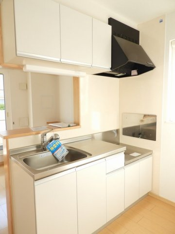 レジデンス　フリーデのキッチン|コンパクトなキッチンで掃除もラクラク