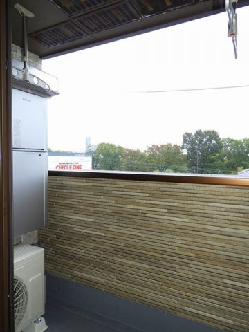 アメニティせせらのバルコニー|開放的で明るい空間を演出してくれるバルコニーです