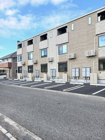 アメニティせせらの駐車場|駐車場があるので、車を買う予定の方も安心です