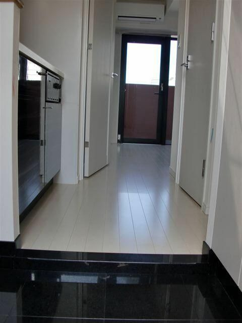 ハーモニーレジデンス御茶ノ水の玄関