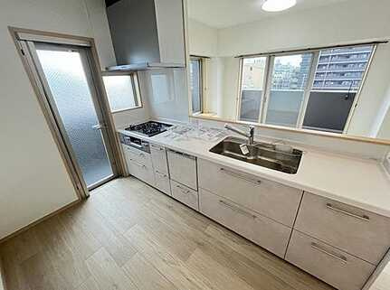 フローレンス吉島通りグランドアークのキッチン