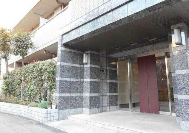 日神デュオステージ杉並井荻のエントランス