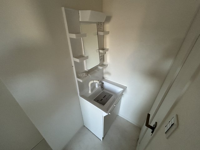 エターナルシー明石の独立洗面台