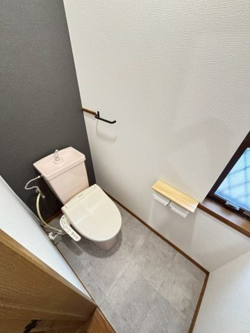 【トイレ】 | 八街いH邸戸建 | 1F