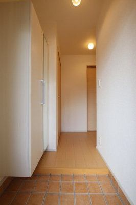 【玄関】 | YU弐番館