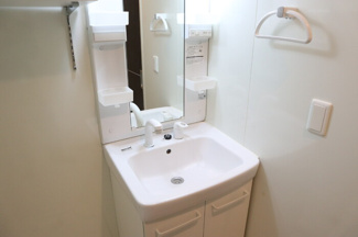 【洗面所】 | Ｌｕｃｅｎｔｅ (ルチェンテ)