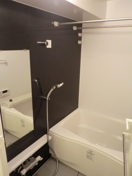 新品家具付きマンション市谷本村町12(KaGood東京)の浴室