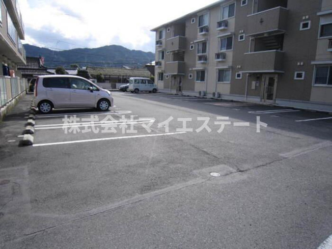 【駐車場】 | ライジングサン西宮 A棟