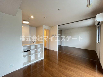 【居間・リビング】 | ライジングサン西宮 A棟 | 同型・現況優先（写真は202）