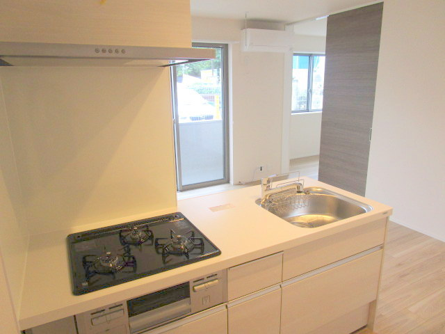 Ｐｉｎｅ　Ｇｒｏｖｅ　ＤＡＩＴＡのキッチン|★3口ガスコンロシステムキッチン★