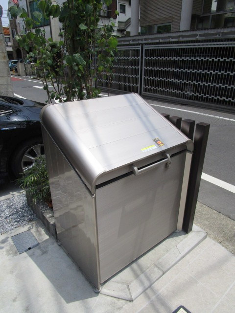 Ｐｉｎｅ　Ｇｒｏｖｅ　ＤＡＩＴＡのその他共用部分|ゴミストッカー