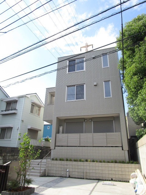 Ｐｉｎｅ　Ｇｒｏｖｅ　ＤＡＩＴＡの外観|耐震構造の旭化成へーベルメゾン