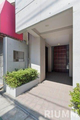 【エントランス】 | クローバーフィールド