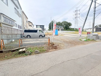 【前面道路含む現地写真】 | 狭山市入間川　建築条件なし売地　「狭山市駅」バス8分　敷地151坪　