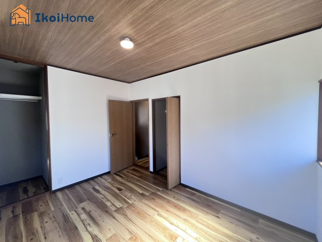 神戸市西区今寺　中古戸建の子供部屋|【ホームページに現地動画掲載中】●年中無休：当日予約可●収納スペースも広く、荷物が多いお子様も安心。