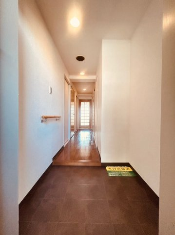 エンゼラート明石の玄関