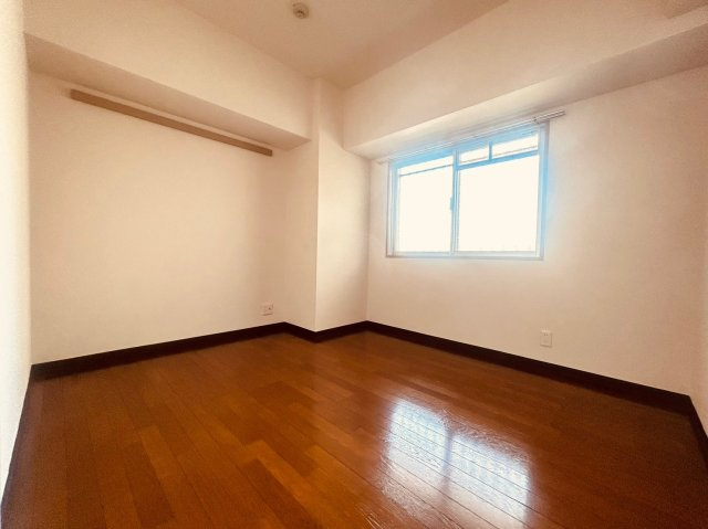 エンゼラート明石の寝室