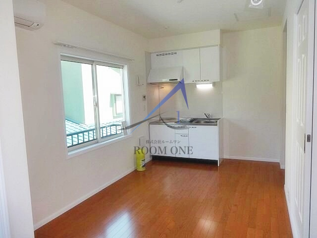 フィオーレの居間・リビング|洋室のお部屋です。