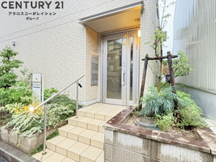 レジデンスファーベスのエントランス