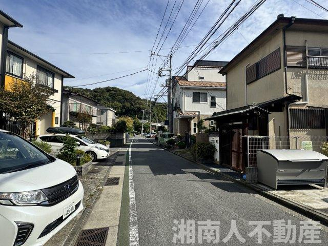鎌倉市植木８１２－４戸建ての前面道路含む現地写真|前面道路含む現地写真です
