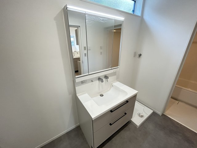 神戸市西区学園東町7丁目新築戸建２号地の独立洗面台