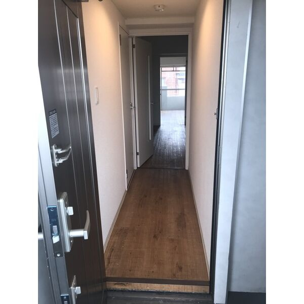 Kスクエアサウスの玄関