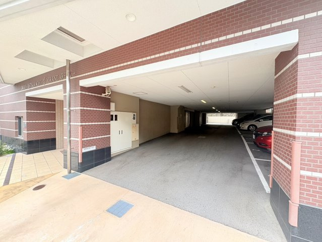 グルーブ大塚町グランアリーナの駐車場