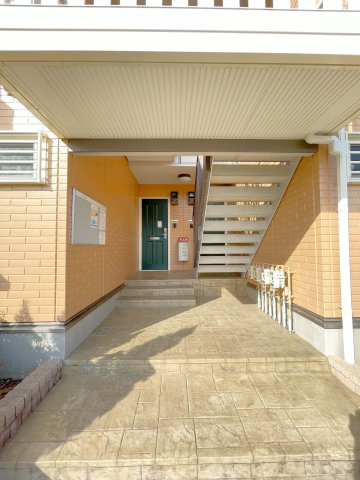 ソレアードⅢのエントランス