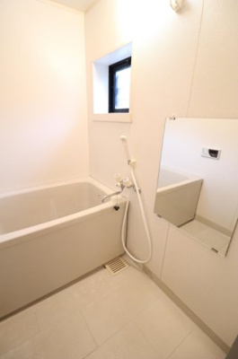 【浴室】 | パインアベニューハイム