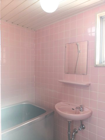 高橋ビルの浴室|お風呂です