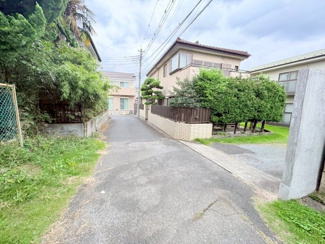 【前面道路含む現地写真】 | 狭山市入間川2丁目　建築条件なし売地　「狭山市駅」徒歩7分　敷地36坪　