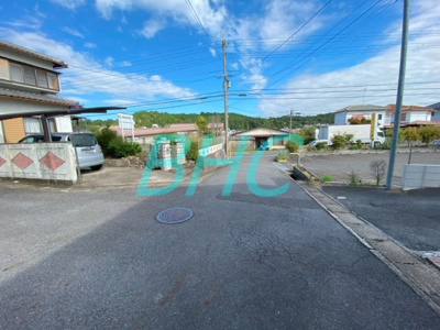 【前面道路含む現地写真】 | 平津１丁目