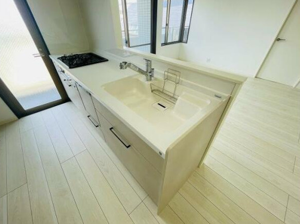  シー・アンド・シー平和の居間・リビング