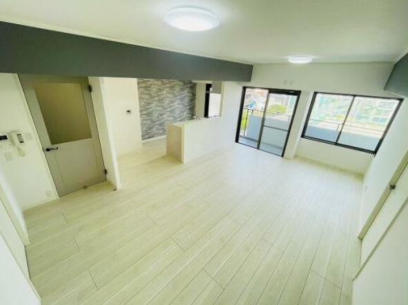  シー・アンド・シー平和の居間・リビング